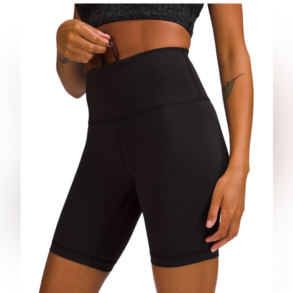Lululemon bike shorts - Picture 13 of 13